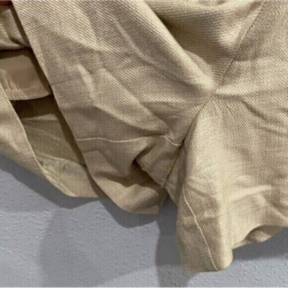 New Trina Turk High Rise Gold Neutral Resort Preppy Casual Ocotillo Shorts - Picture 3 of 8